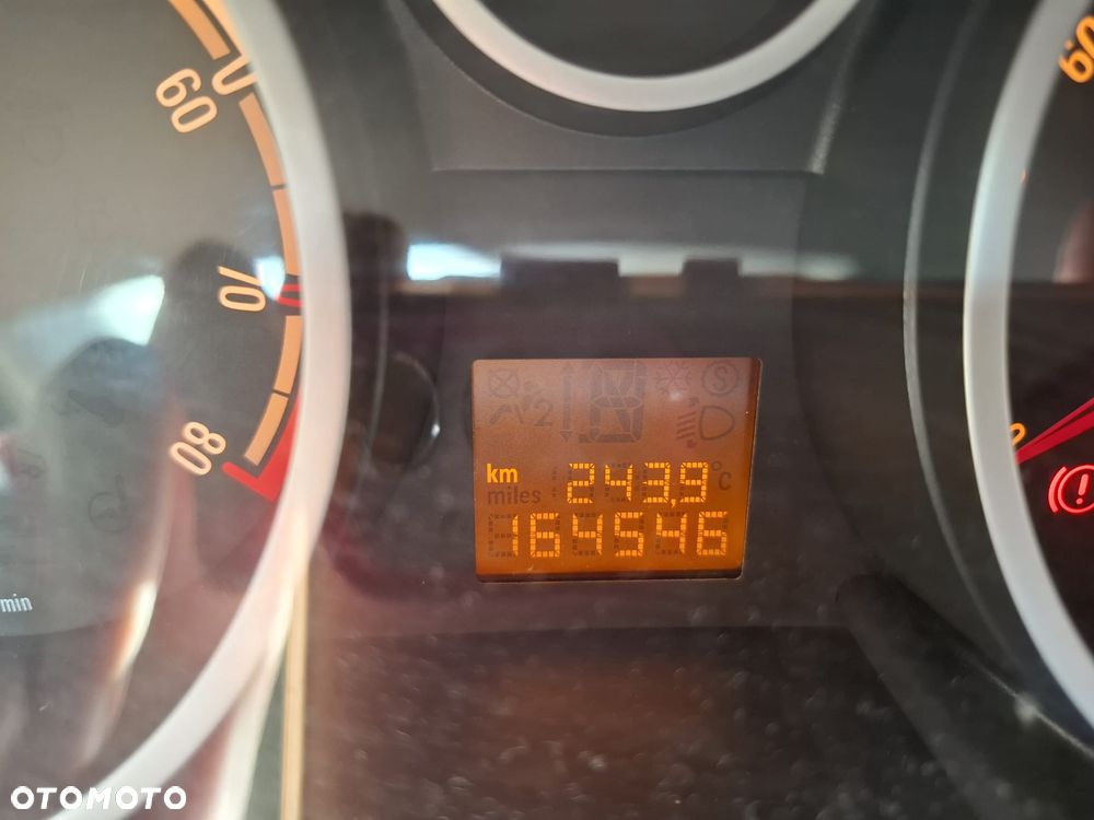 Opel Corsa - 9