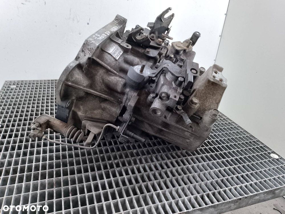 SKRZYNIA BIEGÓW MANUALNA KIA CEE'D I 1.6 BENZYNA KOMBI R81773 - 5