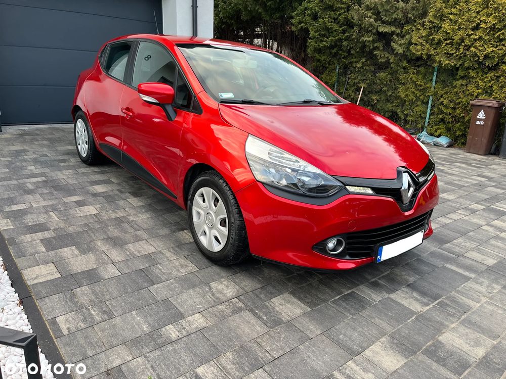 Renault Clio 1.2 16V Life - 23