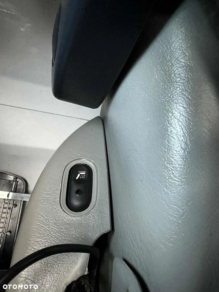 Opel Vivaro - 12