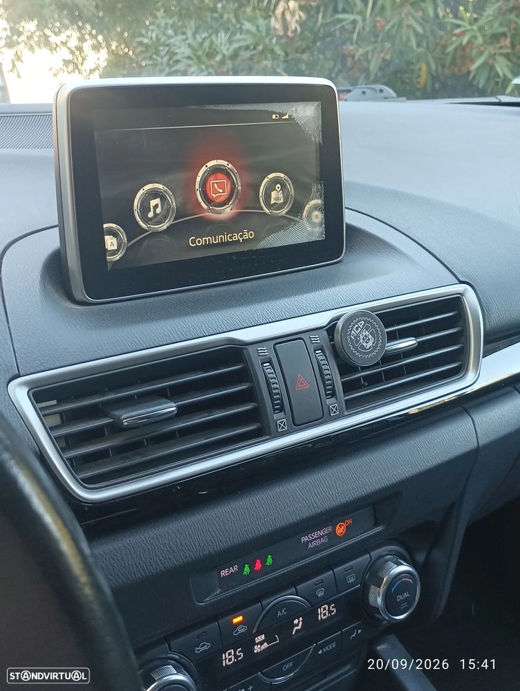 Mazda 3 Hatchback M3 1.5 Sky-G Evolve HS i-Ac.Navi - 8