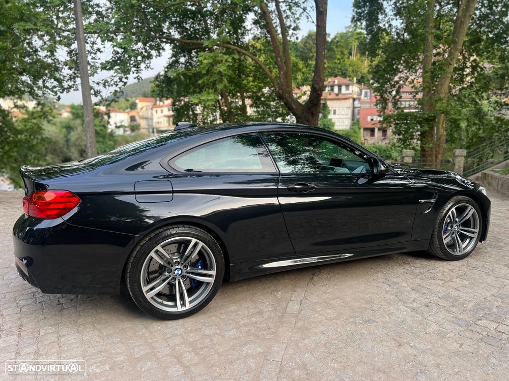 BMW M4 Coupe DKG - 6