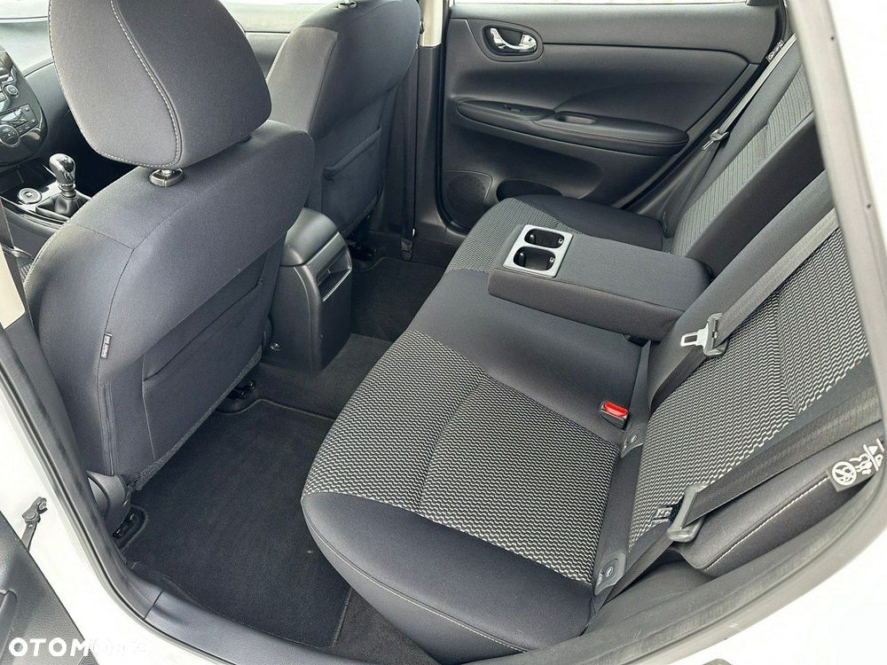 Nissan Pulsar - 12