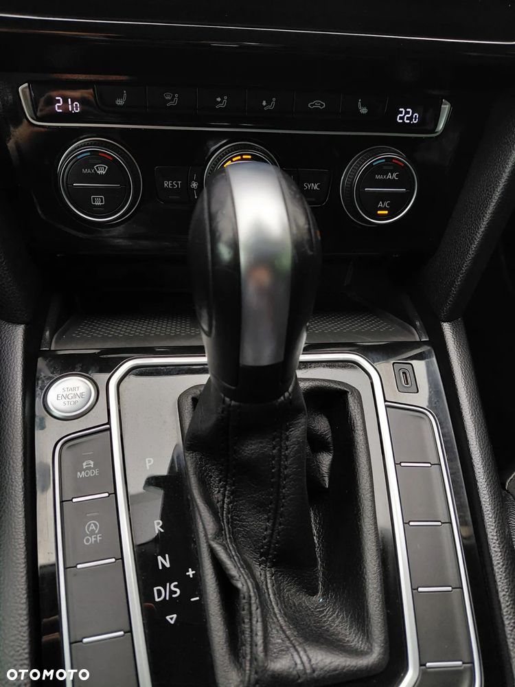 Volkswagen Arteon 2.0 TDI 4Motion SCR Elegance DSG - 13