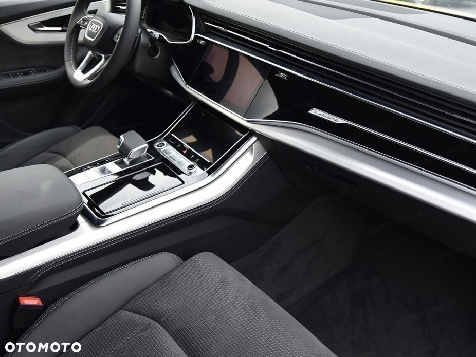 Audi Q7 45 TDI mHEV Quattro S Line Tiptr - 16