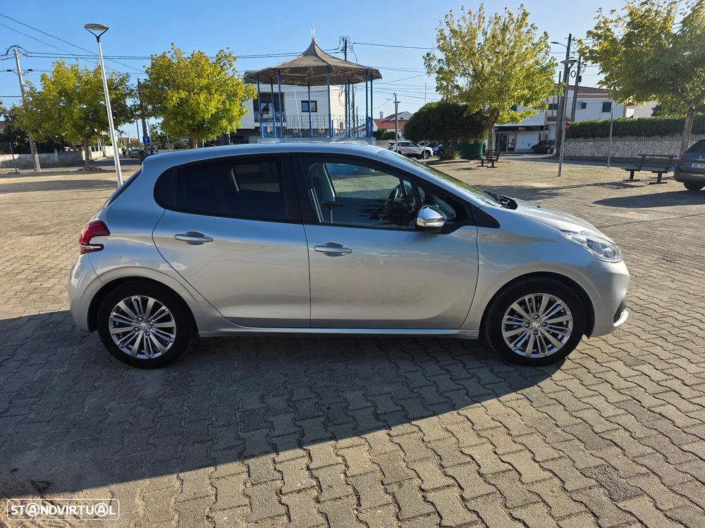 Peugeot 208 82 VTI Style - 31