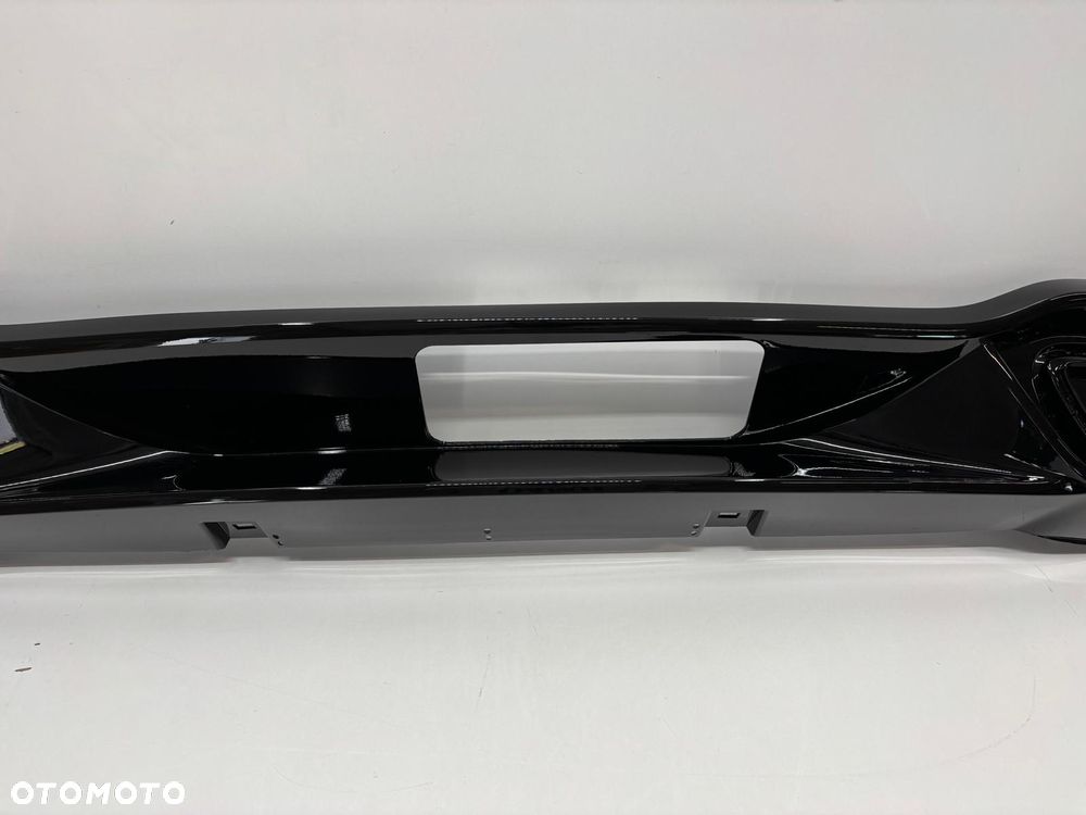 VW Volkswagen Golf VIII R-Line Dyfuzor Zderzaka Tył Tylny 5H6807568J - 3