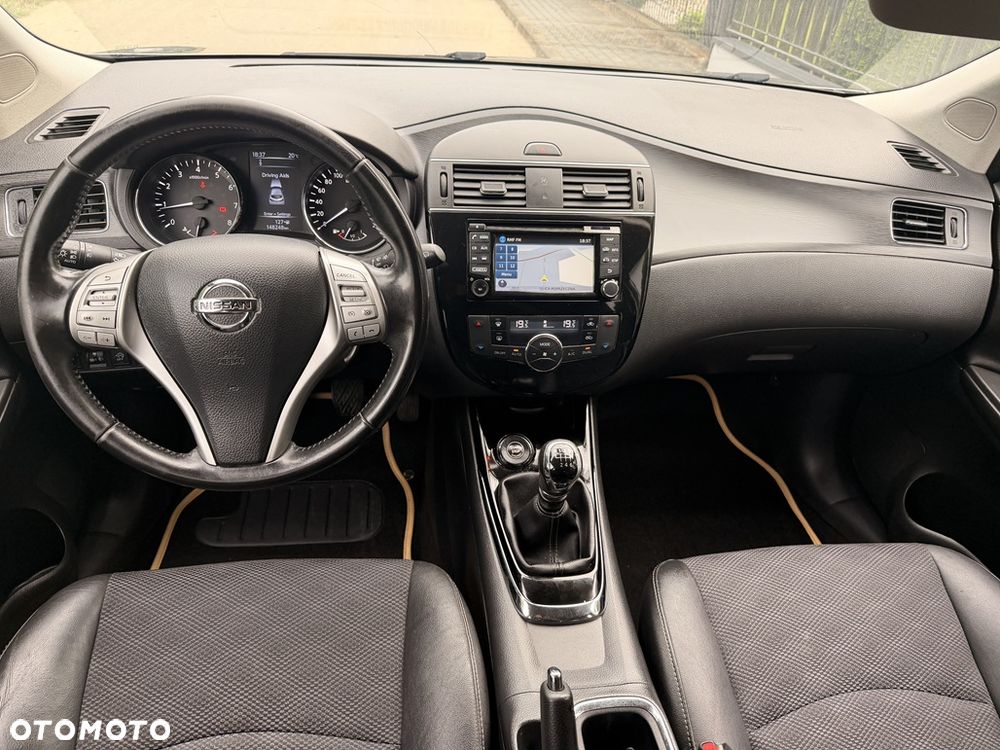 Nissan Pulsar 1.2 DIG-T Tekna EU6 - 5