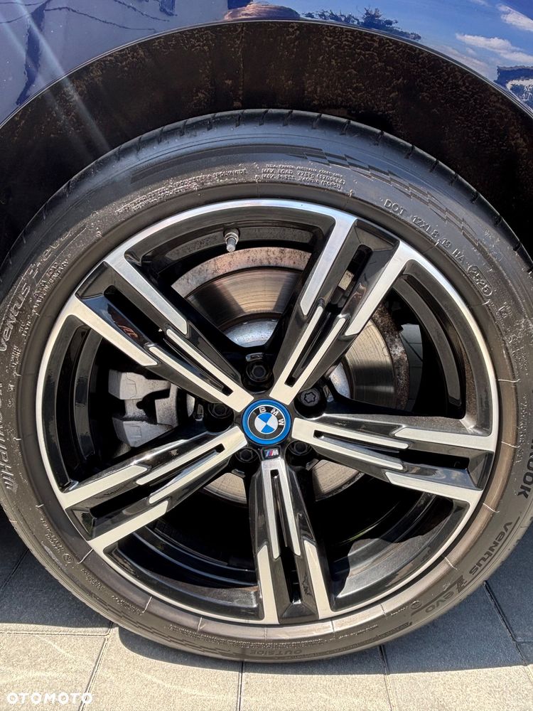 BMW Seria 3 330e xDrive M Sport - 12