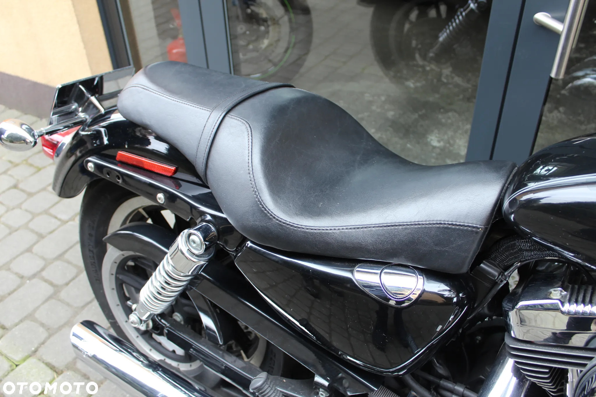Harley-Davidson Sportster Custom 1200C - 9
