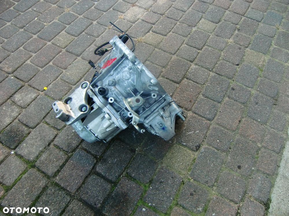 SKRZYNIA BIEGÓW CITROEN PEUGEOT 20ET52 - 3