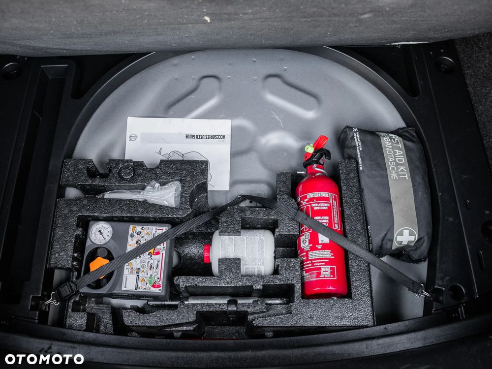 Volvo V40 Cross Country D2 Momentum - 31