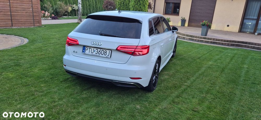 Audi A3 Sportback 1.4 TFSI e-tron S tronic - 8