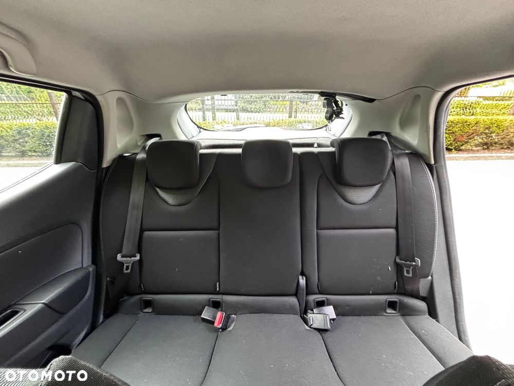 Renault Clio dCi 90 Start & Stop COLLECTION - 9
