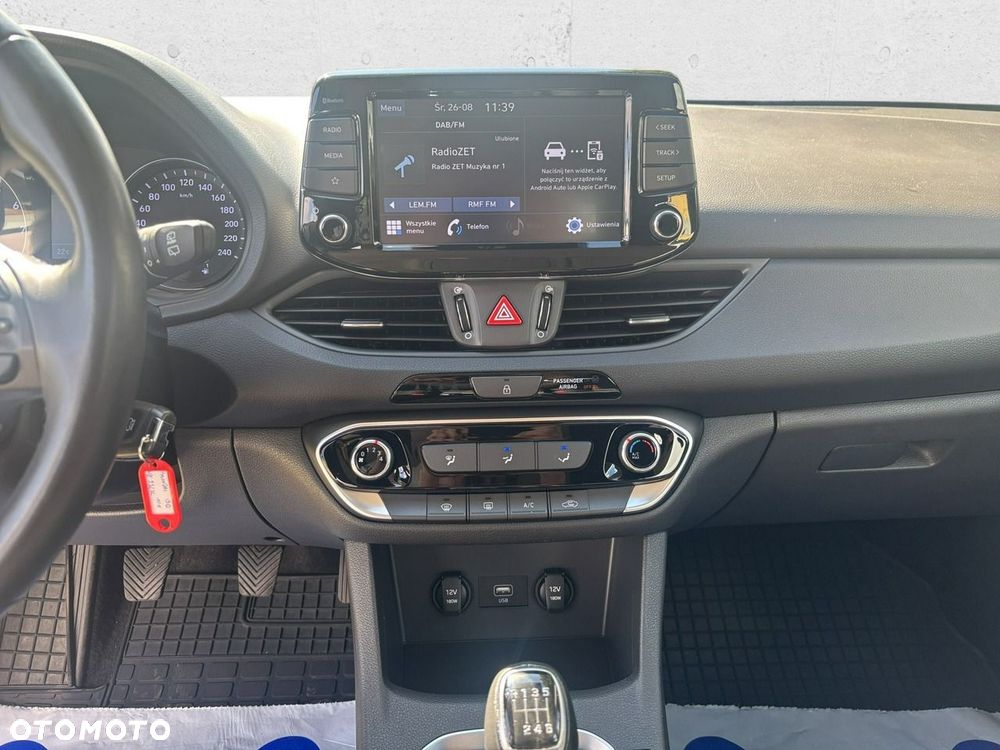Hyundai i30 - 19