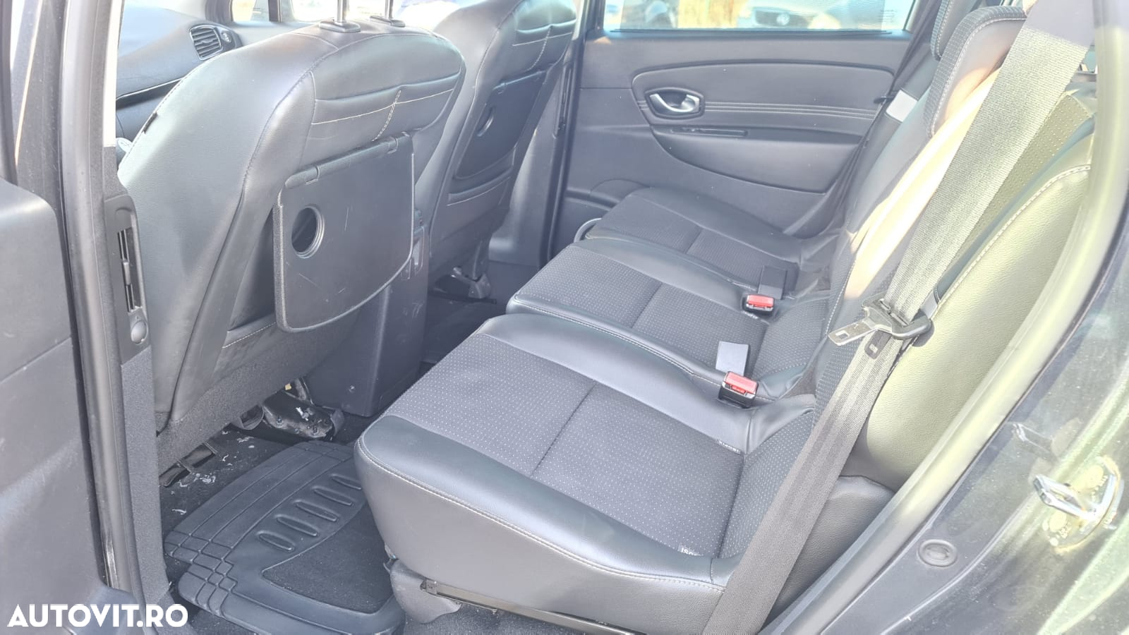 Renault Scenic 1.9dCi Privilege - 18