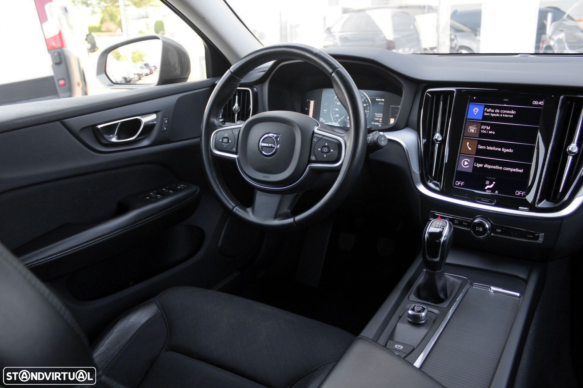 Volvo V60 2.0 D3 Momentum - 18