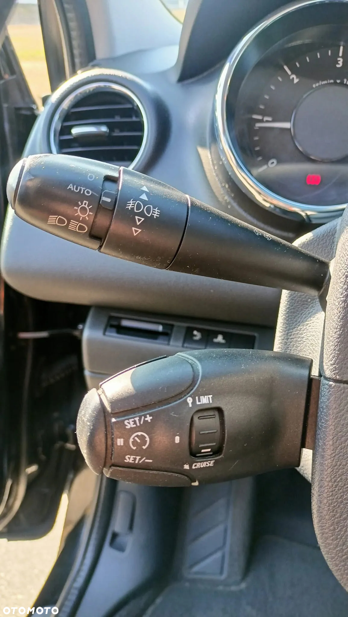 Peugeot 3008 2.0 HDi Allure - 20