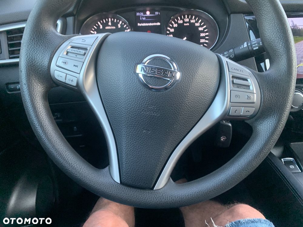 Nissan Qashqai - 11