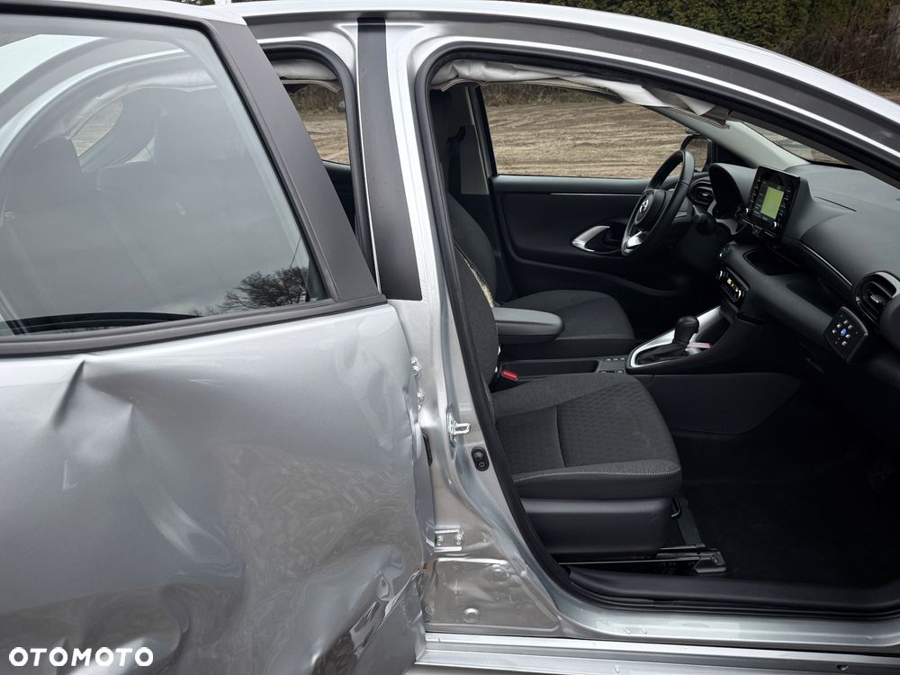 Toyota Yaris 1.5 VVT-i Style - 16