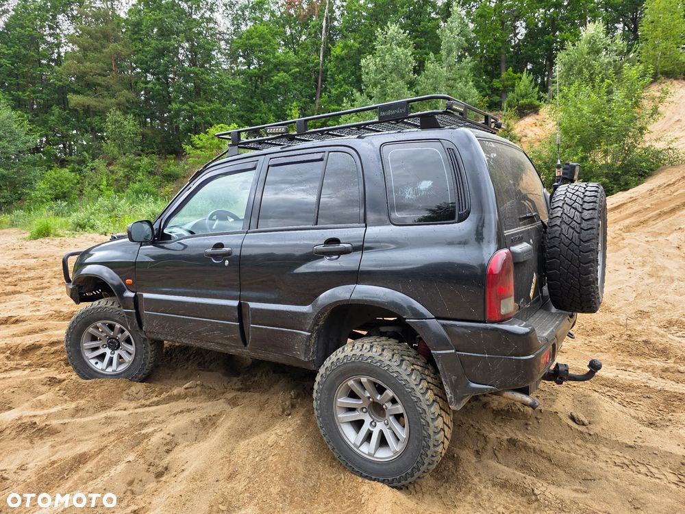 Suzuki Grand Vitara - 12