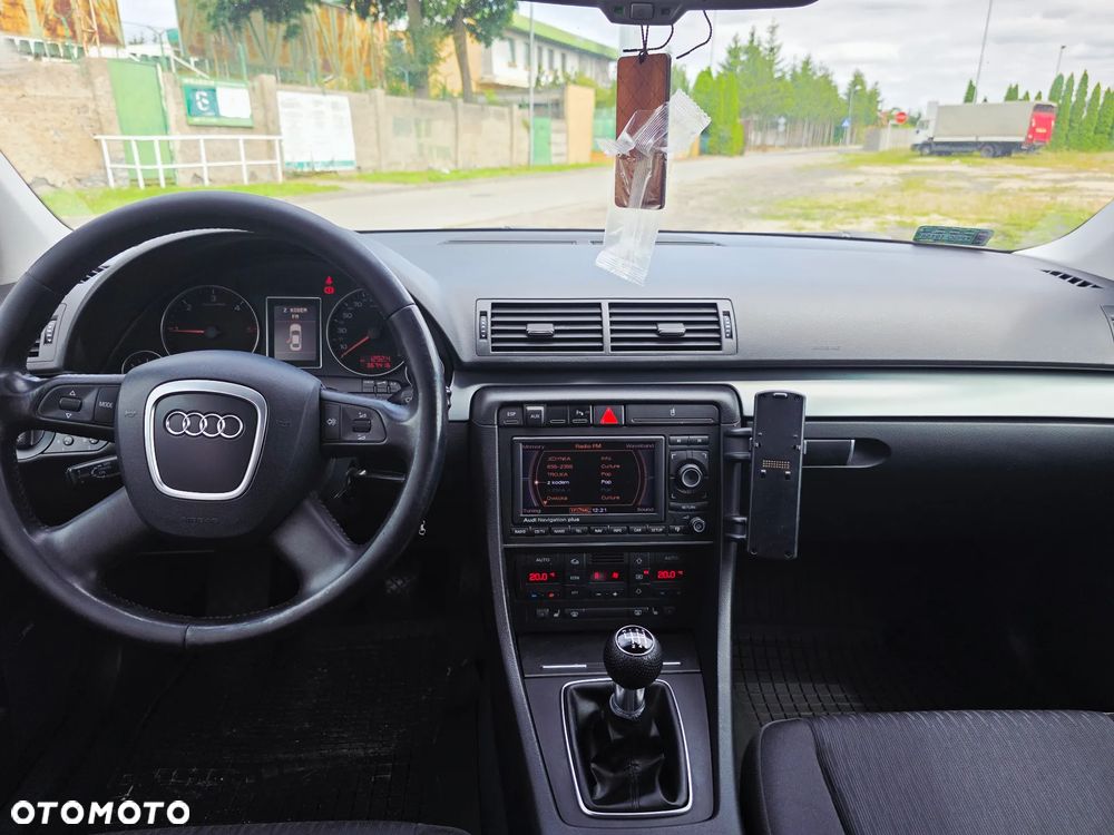 Audi A4 ver-2-0-tdi - 13