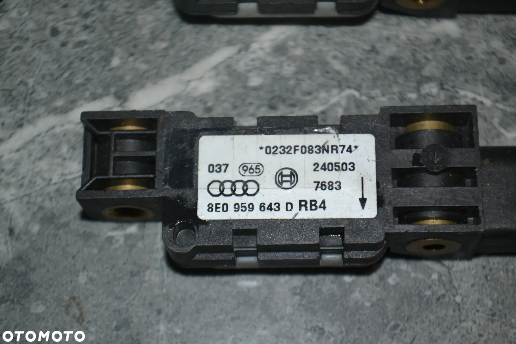 AUDI A4 B6 VW PHATEON CZUJNIK SENSOR UDERZENIA 8E0959643D - 2