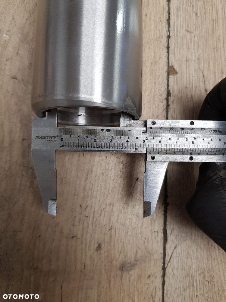 Goleń prawy Harley Davidson Softail Heritage Fat Boy 45915-08 - 9