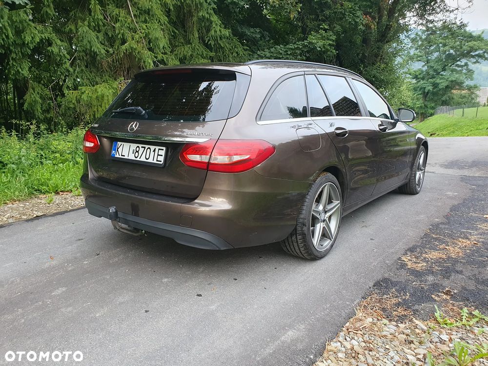 Mercedes-Benz Klasa C 200 (BlueTEC) d 7G-TRONIC Exclusive - 4