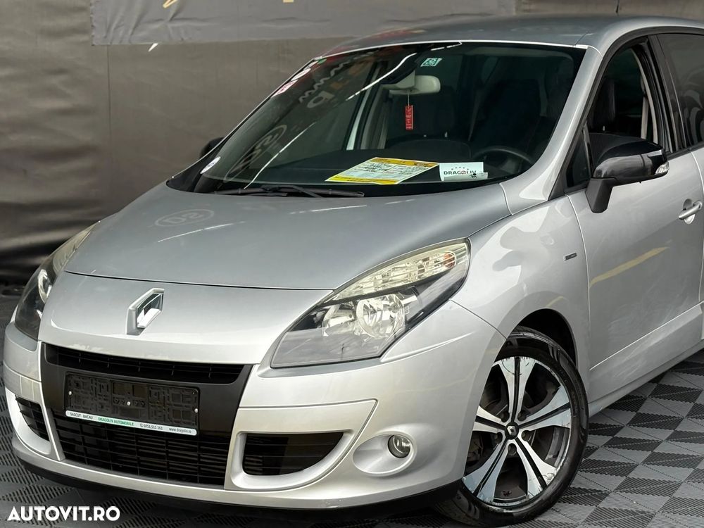 Renault Scenic dCi 110 EDC Bose Edition - 12