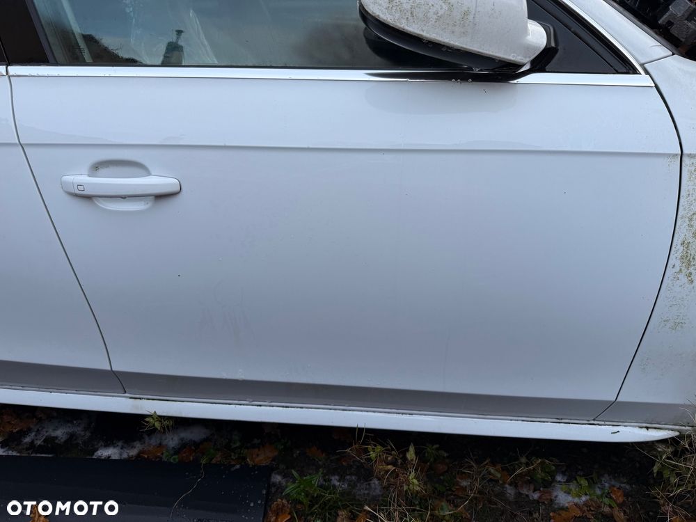 DRZWI PRAWE PRZÓD DRZWI PRAWE TYŁ KOMPLETNE AUDI A4 B8 SEDAN 8K5 LS9R BIAŁA PERŁA - 2