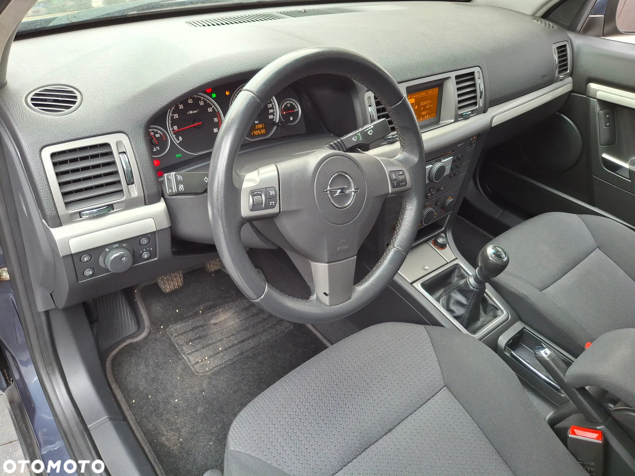 Opel Vectra 1.8 Caravan - 13
