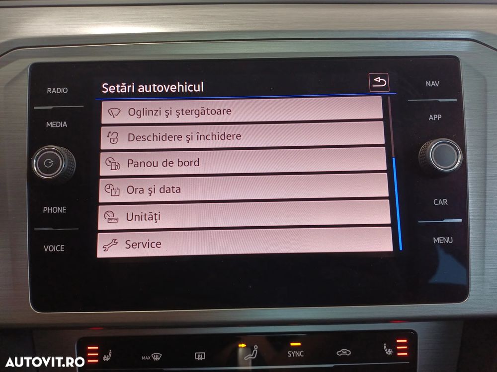 Volkswagen Passat 1.5 TSI ACT DSG Trendline - 17