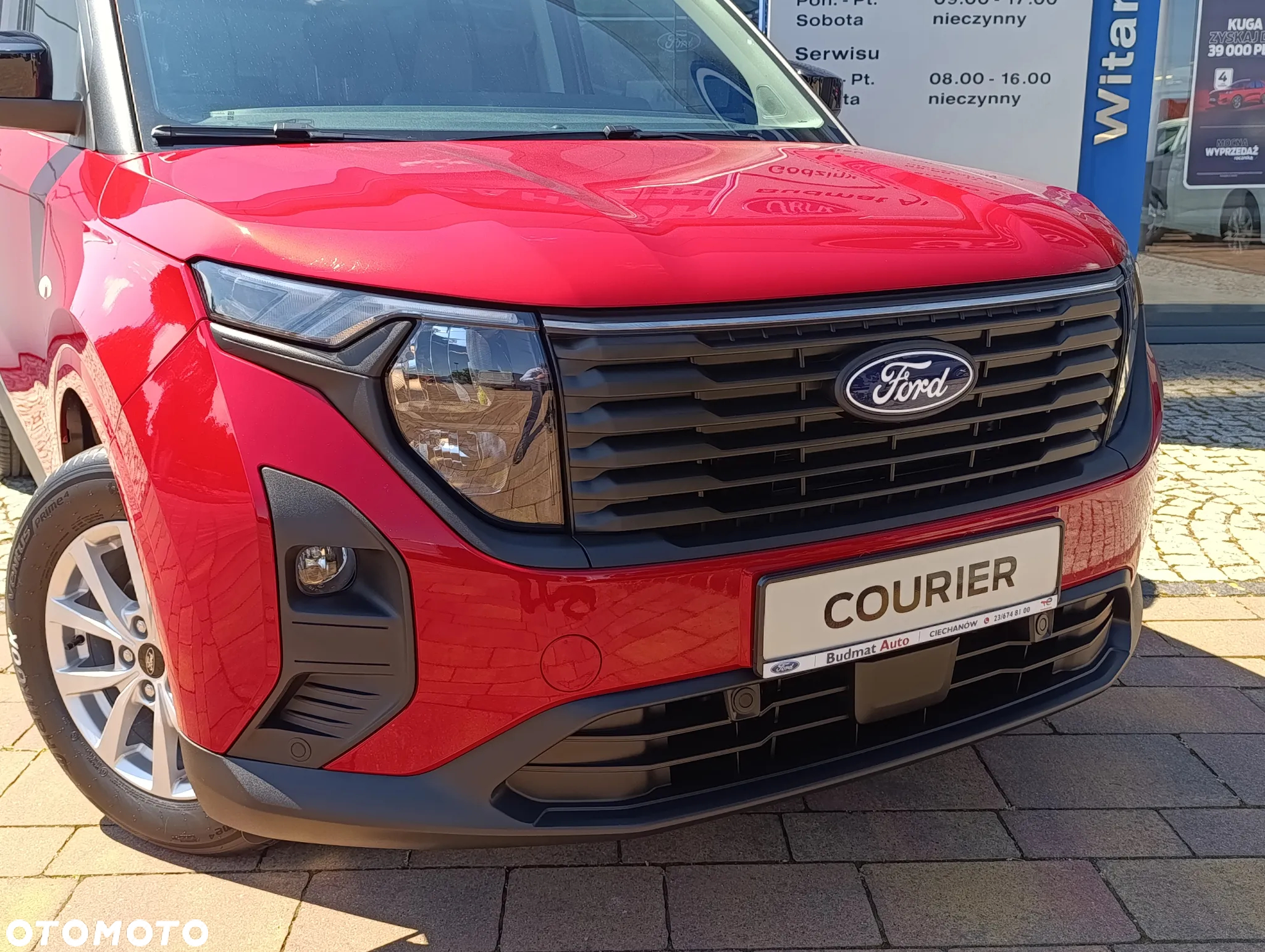 Ford Tourneo Courier 1.0 EcoBoost Titanium - 2
