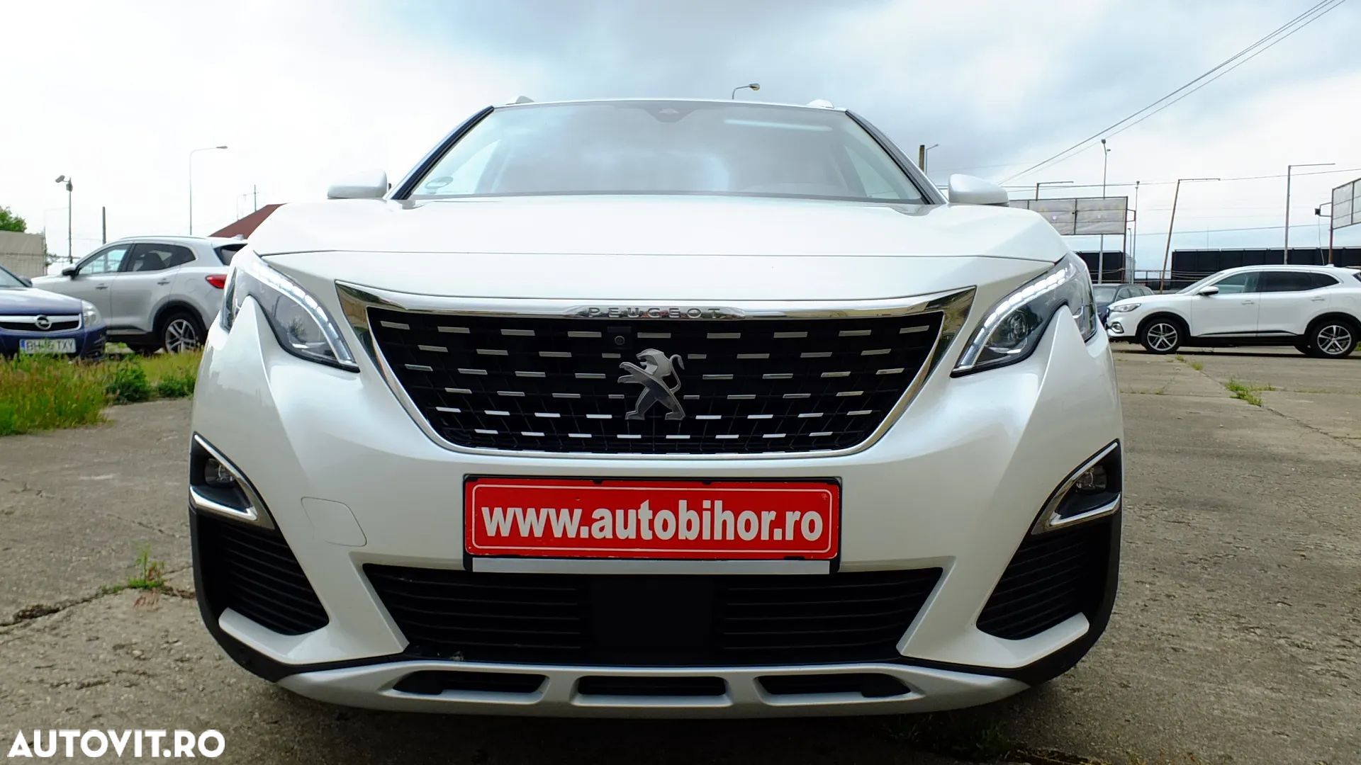 Peugeot 5008 1.5L BlueHDI EAT8 S&S Allure Pack - 1