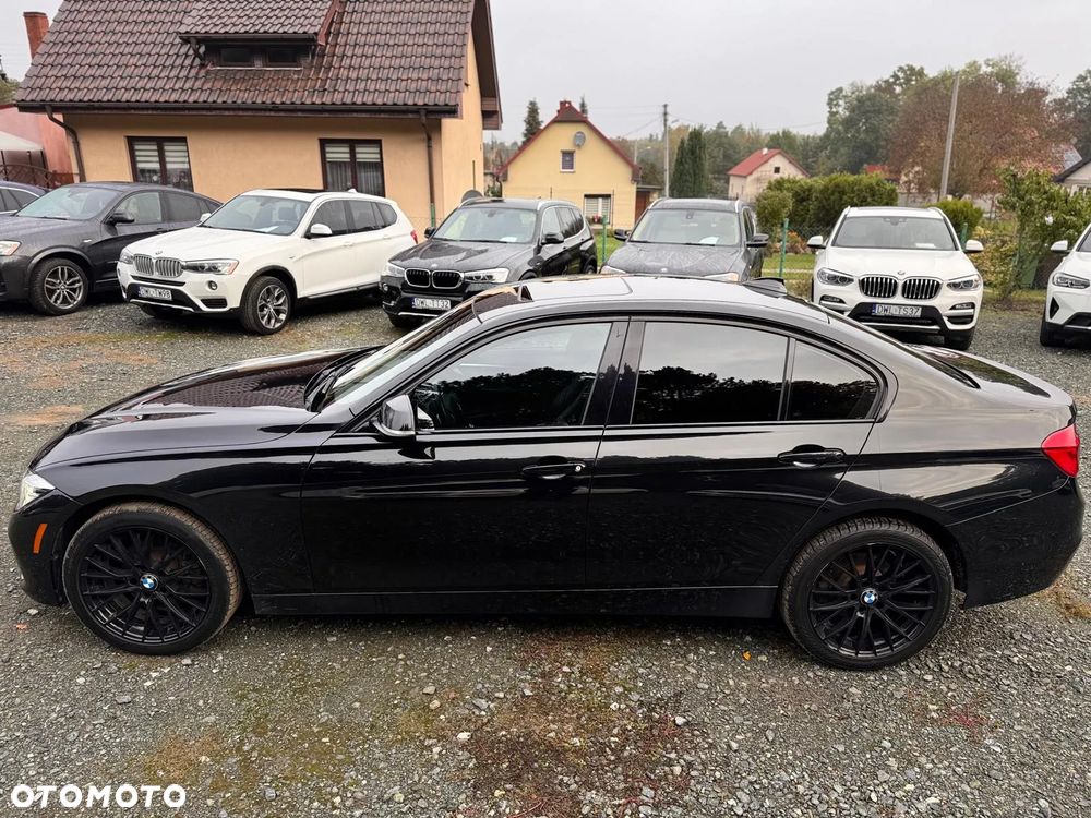 BMW Seria 3 330i - 5