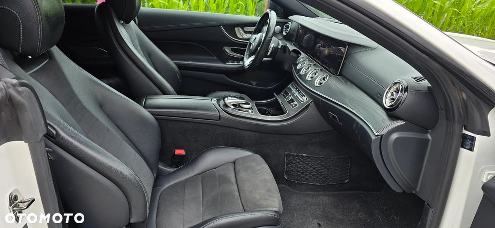 Mercedes-Benz Klasa E 220 d 4-Matic 9G-TRONIC - 11