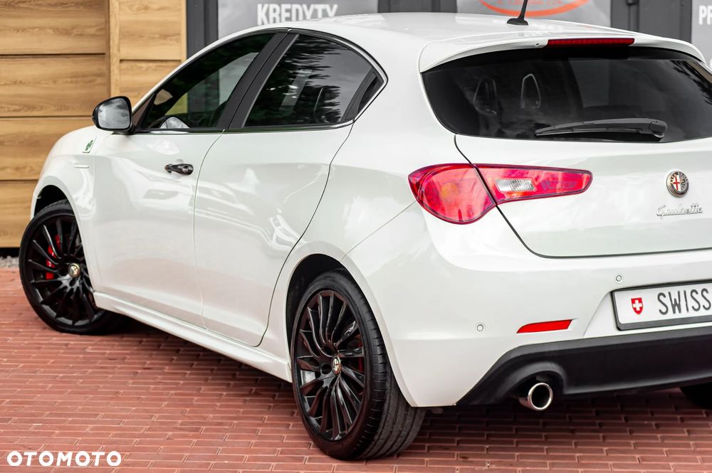 Alfa Romeo Giulietta 1.8 TBi 16V TCT Quadrifoglio Verde - 9