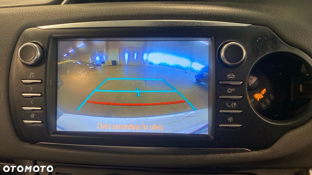 Toyota Yaris 1.5 Comfort CVT - 22