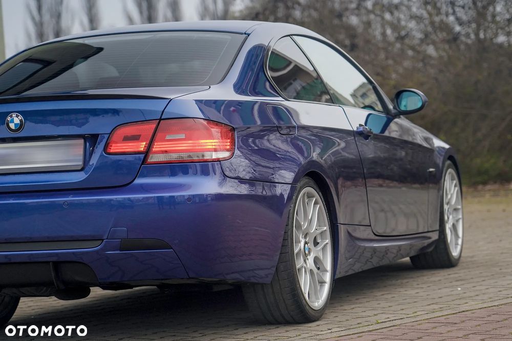 BMW Seria 3 325i - 18