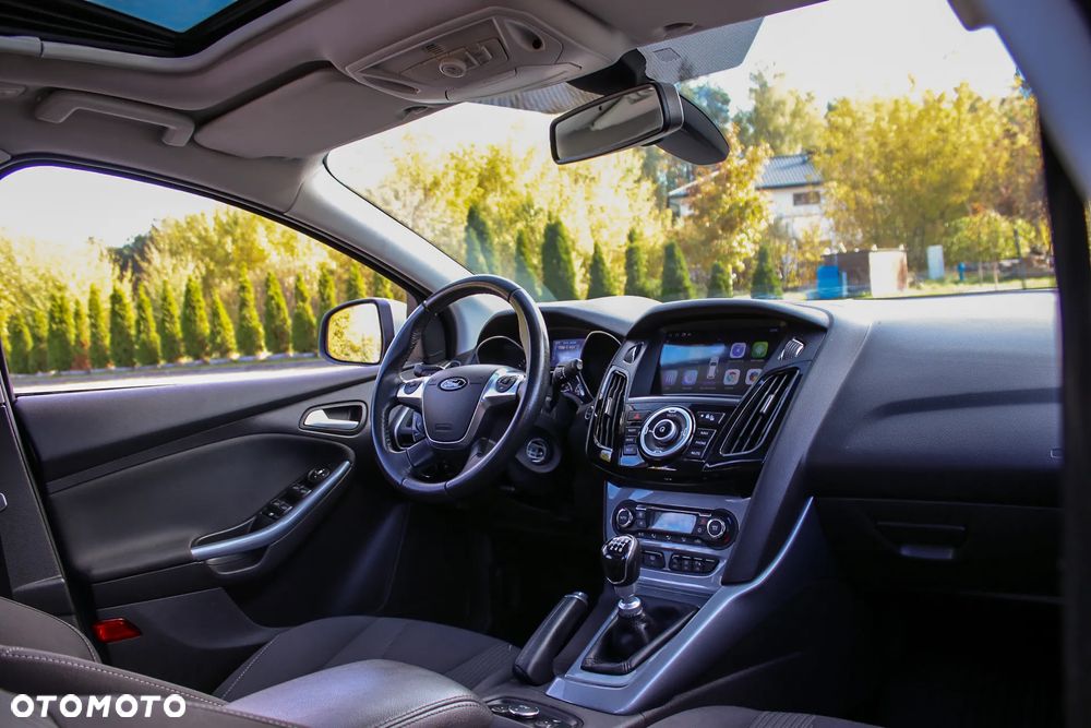 Ford Focus - 27