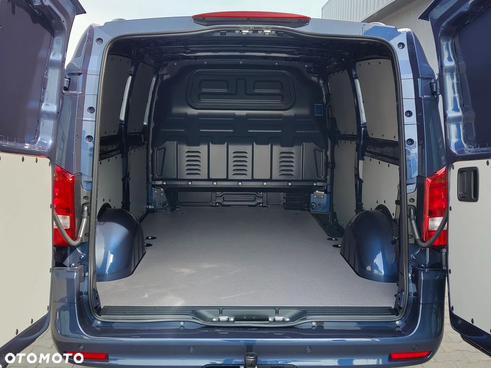 Mercedes-Benz Vito - 20