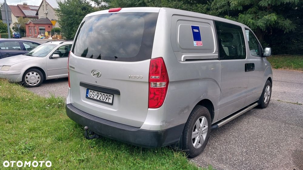 Hyundai H-1 - 4