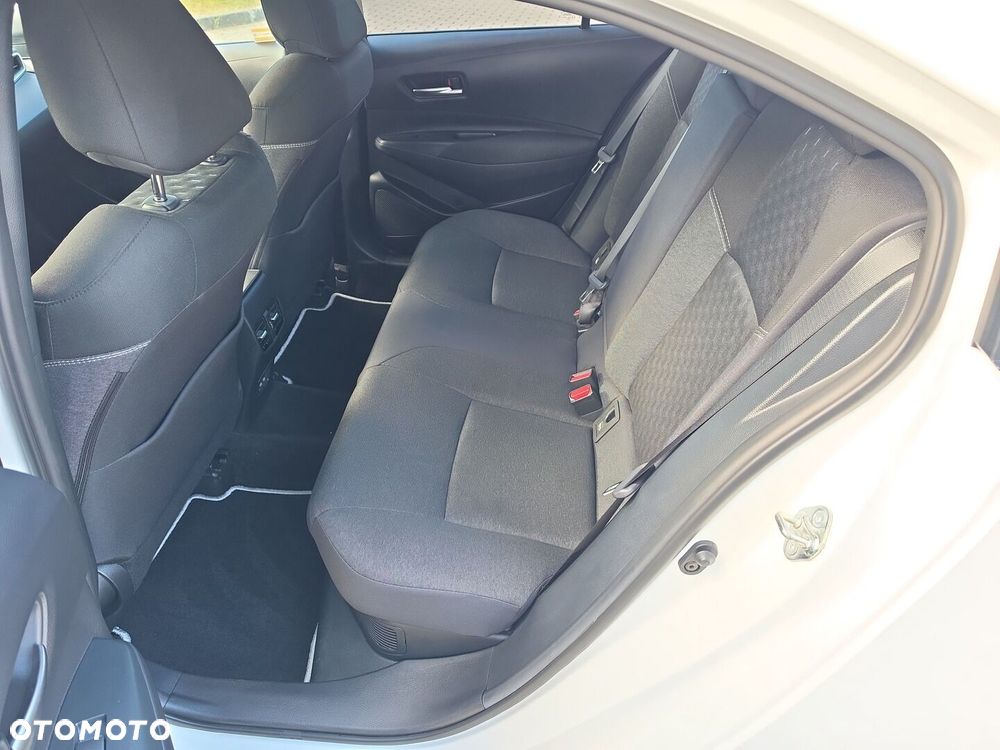 Toyota Corolla 1.8 Hybrid Comfort - 14