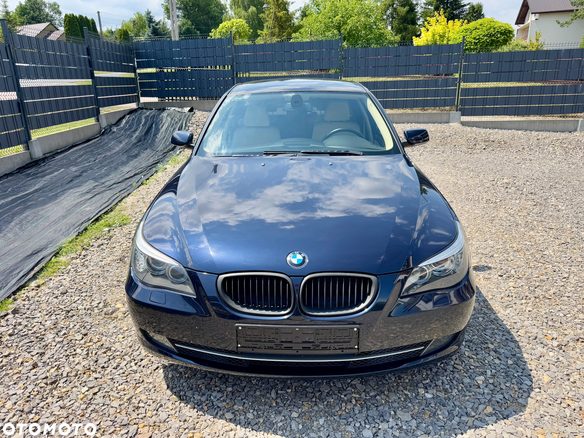 BMW Seria 5 523i - 11
