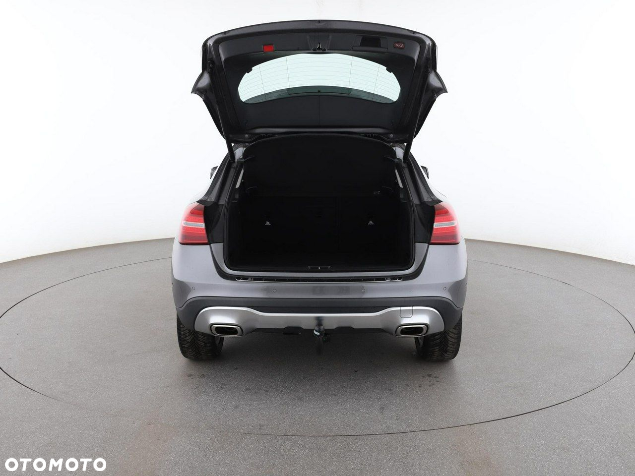 Mercedes-Benz GLA 180 7G-DCT Activity Edition - 19