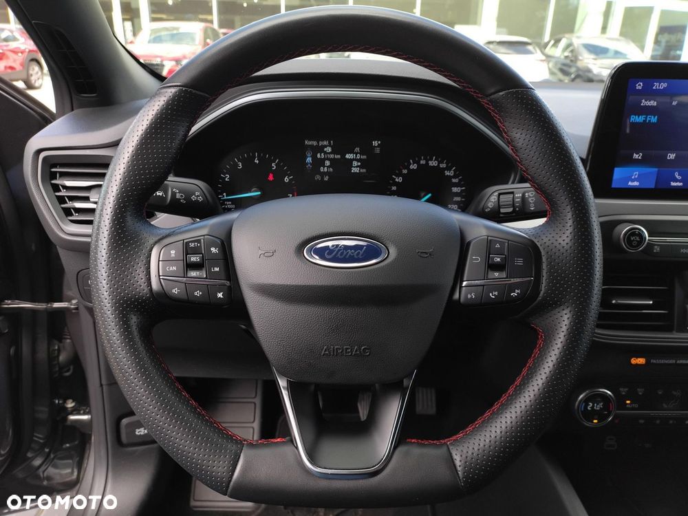 Ford Focus - 13
