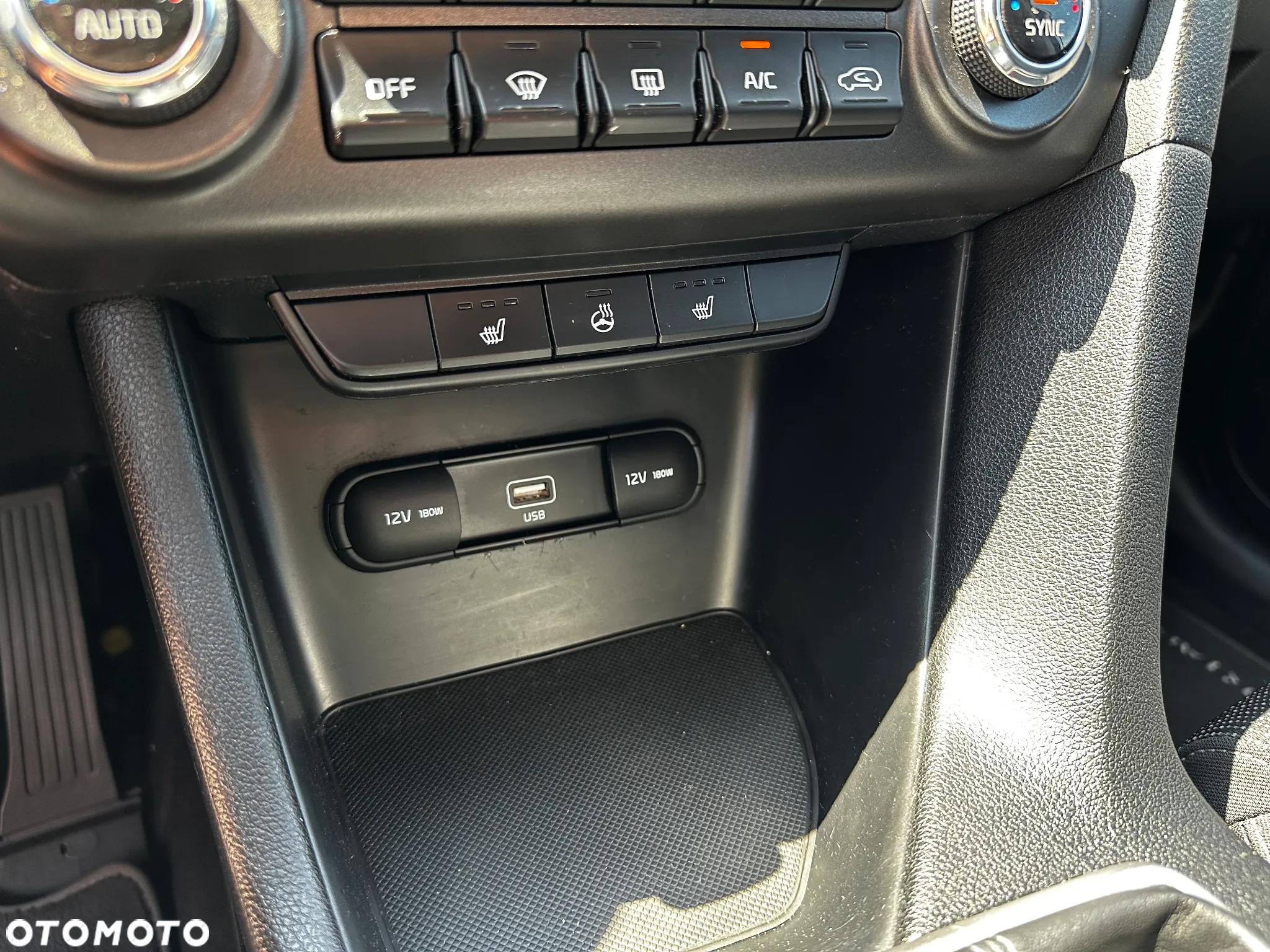 Kia Sportage - 15
