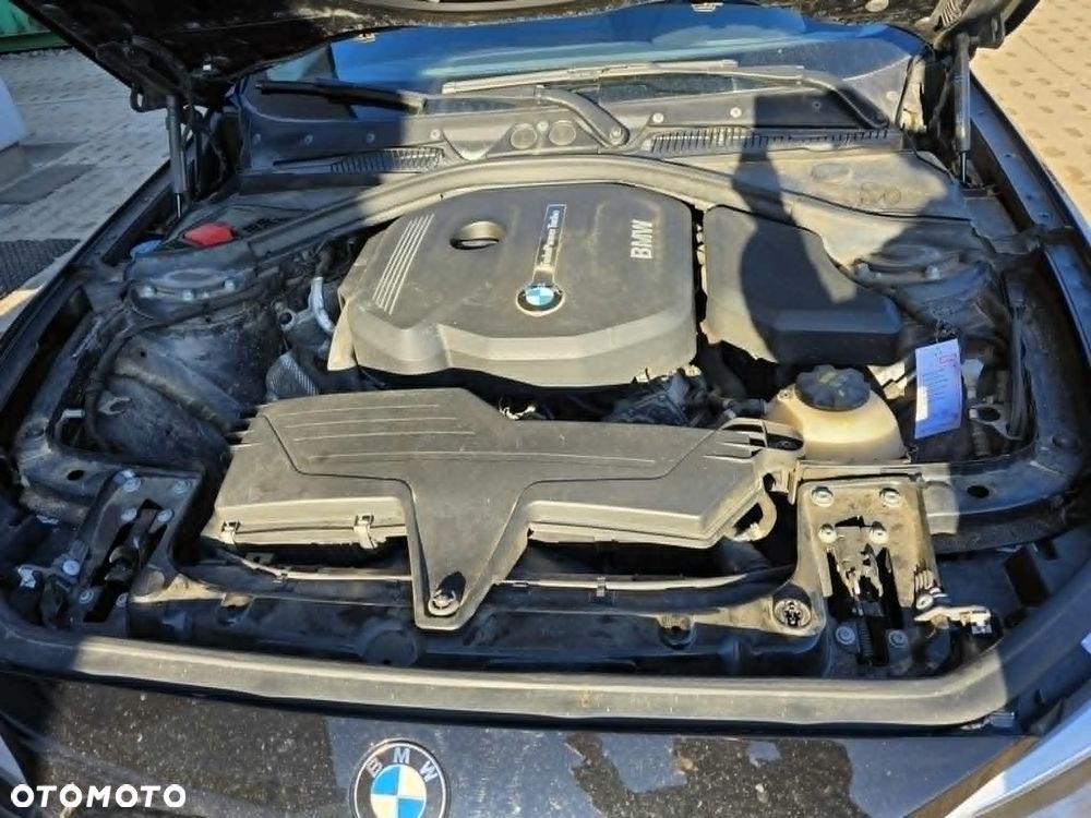 BMW Seria 1 118i - 12