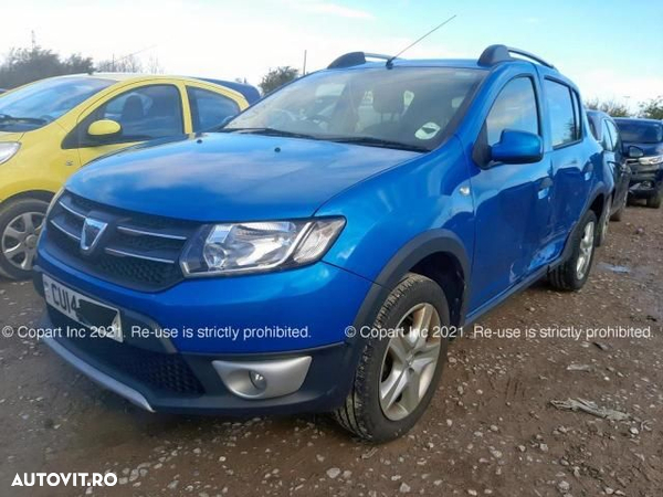 Dezmembrez Dacia Sandero Stepway 1.5 dci 2014 albastru